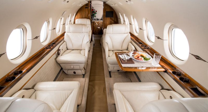 Hawker 800 / 800XP cabin for Baltimore charter