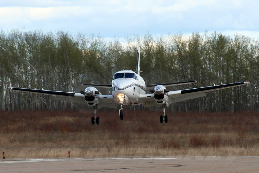 Baltimore Beechcraft King Air 100 Charter
