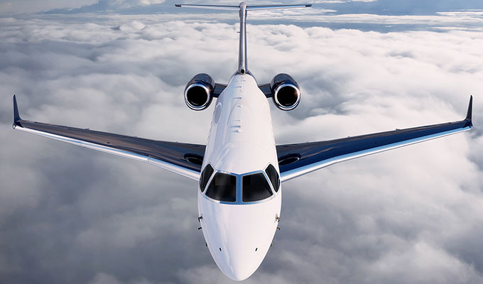 Embraer Legacy 450 cabin for Baltimore charter